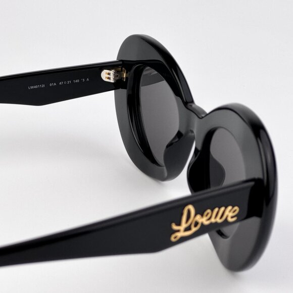 Loewe WING LW40112I Sunglasses – Shiny Black Cat Eye Grey | Model LW40112I 01A main image 7
